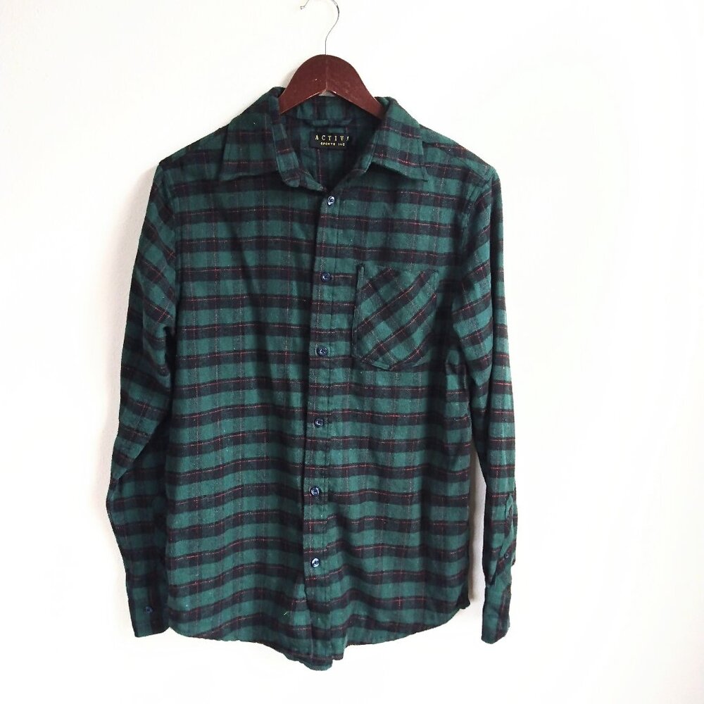 Activa Sports Inc small green plaid long sleeve button shirt
